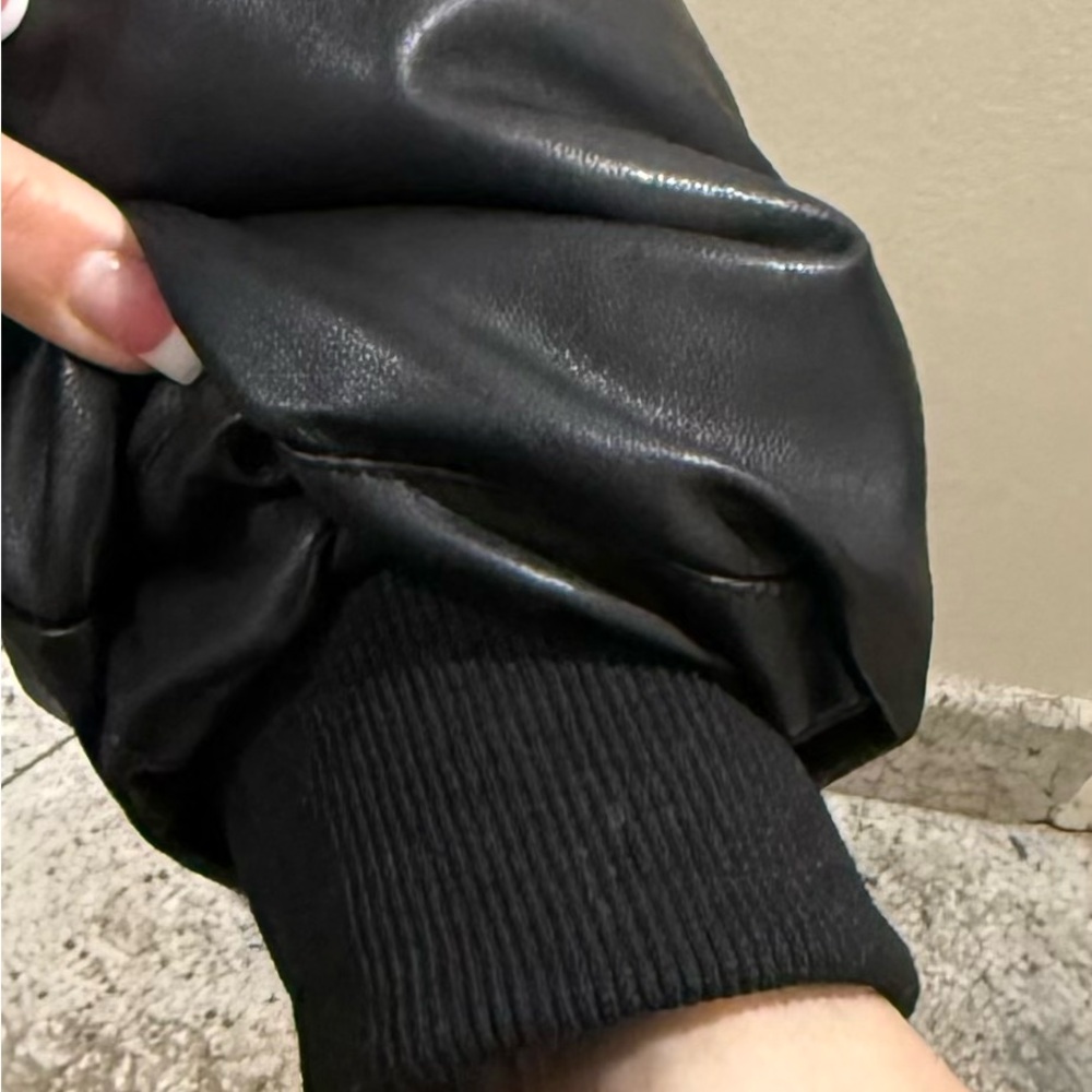 BLANK NYC The Love Doctor Black Vegan Faux Leather Puffer Coat Jacket Medium NWT - Picture 6 of 6